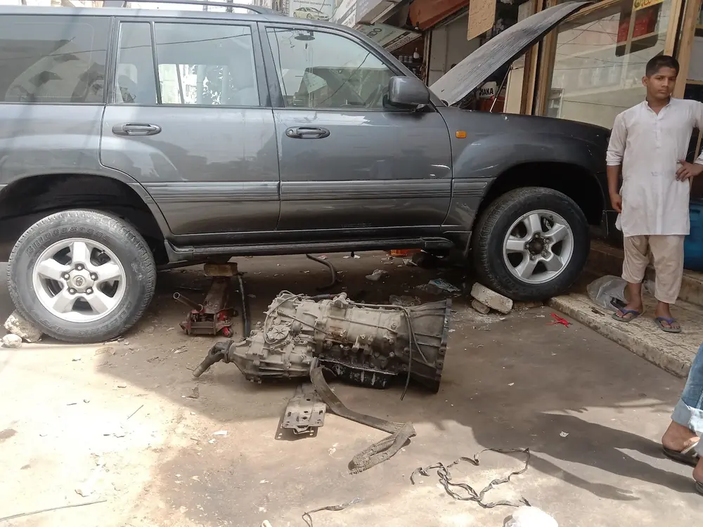 A gearbox taken out of a Land Cruiser for repair